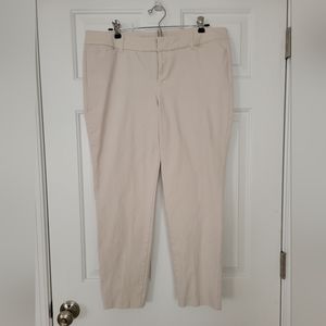 Old Navy Tan Ankle Length Pixie Pants - Size 14